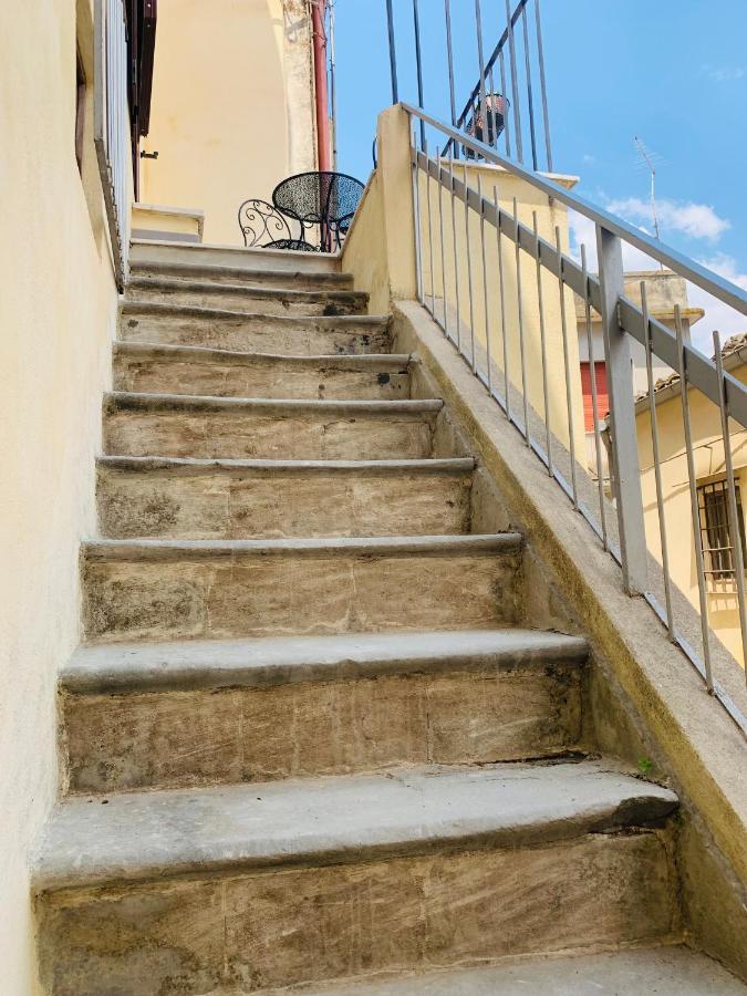 La Casetta Di Santa Sofia โมดิกา ภายนอก รูปภาพ